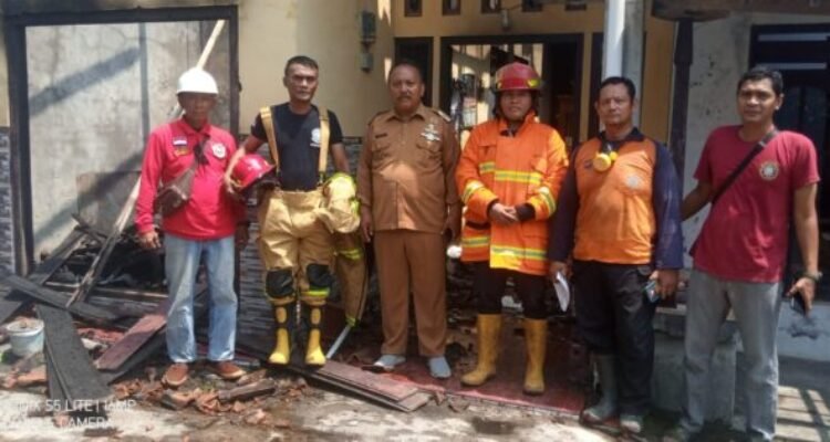 Satu Unit Rumah Luluh Lantak Karena Kebakaran, Diduga Lupa Matikan Kompor