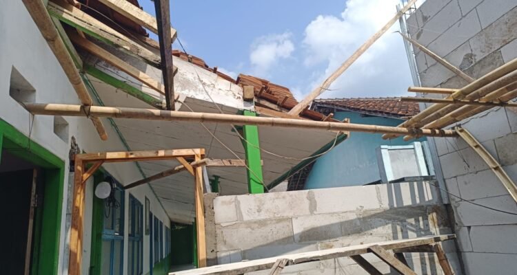 BRI Peduli Salurkan Bantuan CSR untuk MDT Walisongo, Perkuat Dukungan terhadap Pendidikan Keagamaan