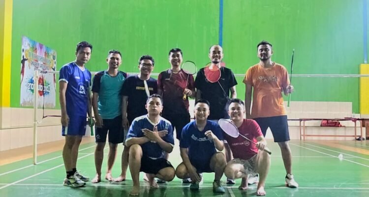 BRI Pemalang Bangun Kekompakan Karyawan Lewat Olahraga Badminton